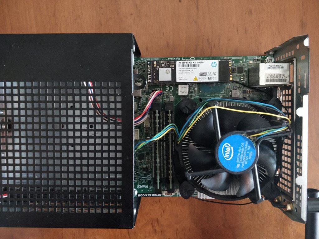 ASRock DeskMini 10 Core i9-9900/32GB/1TB Jual MINI PC ASROCK
