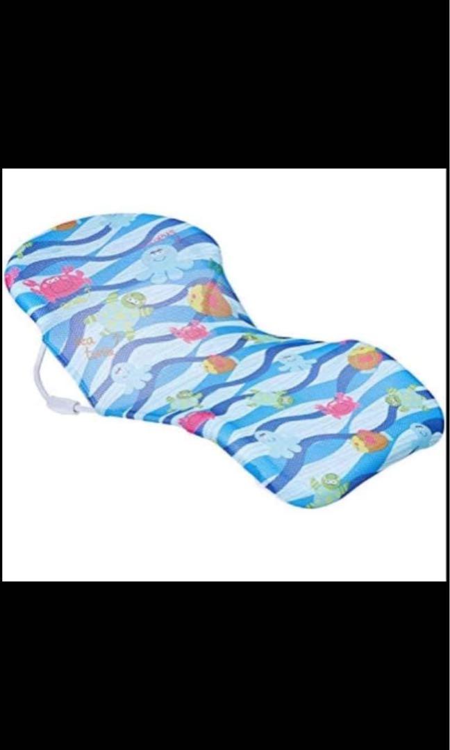baby bath support net (Category: Bathtub & Bath Accessories) located in Quezon City. Submitted by macky_preloved21 (Listing ID 1124008887, Image 1). Description: 450.00 *Used - Like New Specifications: *Machine-washable mesh fabric *Soft contoured frame *Skid resistant feet *Convenient home use *0-6 months *Max. Weight: 25 lbs. (11.3 kg) Lalamove or grab BDO bpi gcash paymaya Pick up quezon city .