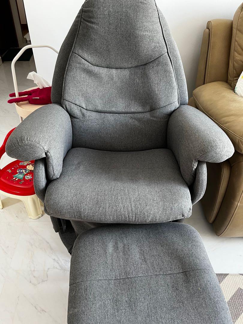 Babyhood Vogue Feeding Glider Chair & Ottoman, Babies & Kids, Baby