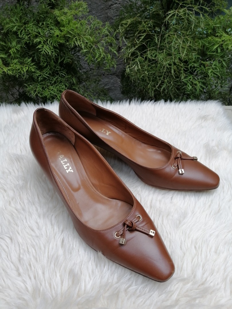 bally pumps