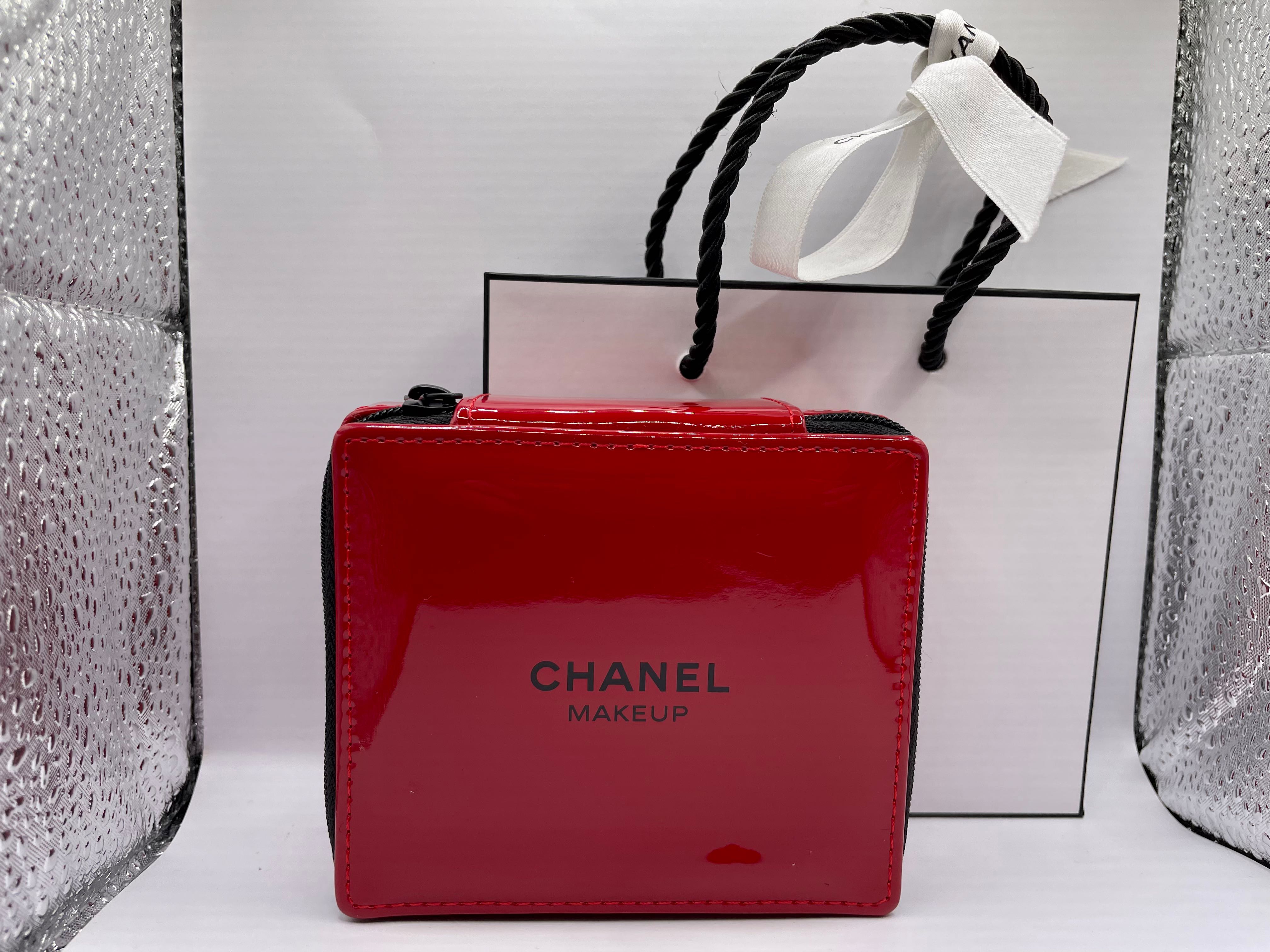 Chanel Make Up Zipper Pouch, Luxury, Accessories on Carousell