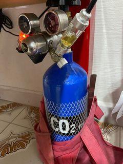 Co2 tank 2L+ ocean free solenoid + Co2 tubing + Neo diffuser + accessories