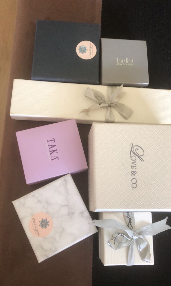 Empty jewellery boxes, Luxury, Accessories on Carousell