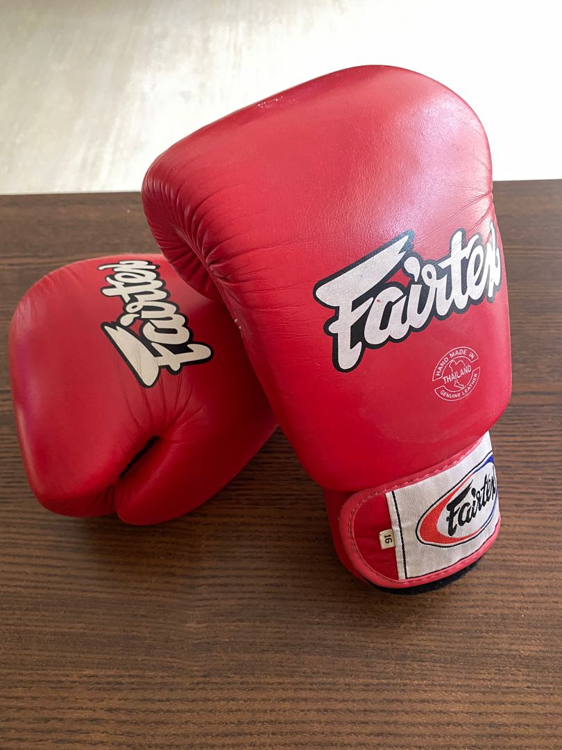 Fairtex boxing gloves 16 oz, Sports Equipment, Other Sports Equipment