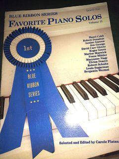 FAVORITE PIANO SOLOS ( Level One Volume II)