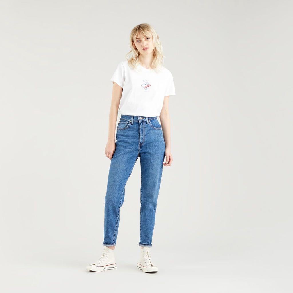 LEVI'S Women's High Waisted Mom Jean