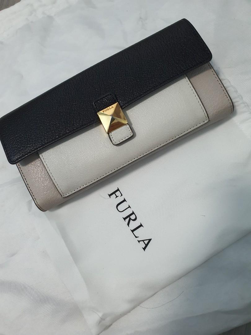 Furla online diva price