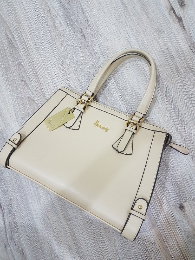HARRODS Ladies Bag, Women's Fashion, Bags & Wallets, Tote Bags on Carousell
