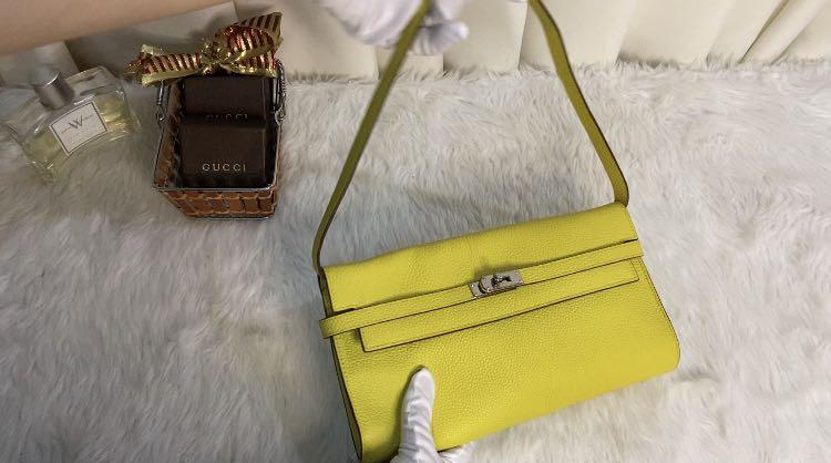 Hermes woc yellow from singapore (Category: Luxury Bags & Wallets) located in Mandaluyong City. Submitted by japanandsingaporeluxepreloved (Listing ID 1123934644, Image 2). Description: .
