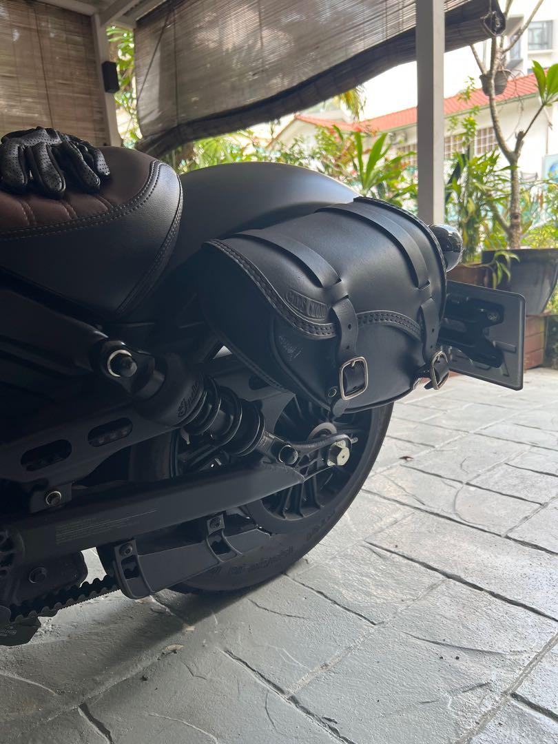 Indian Scout Bobber leather saddle bag Motorcycles Motorcycle