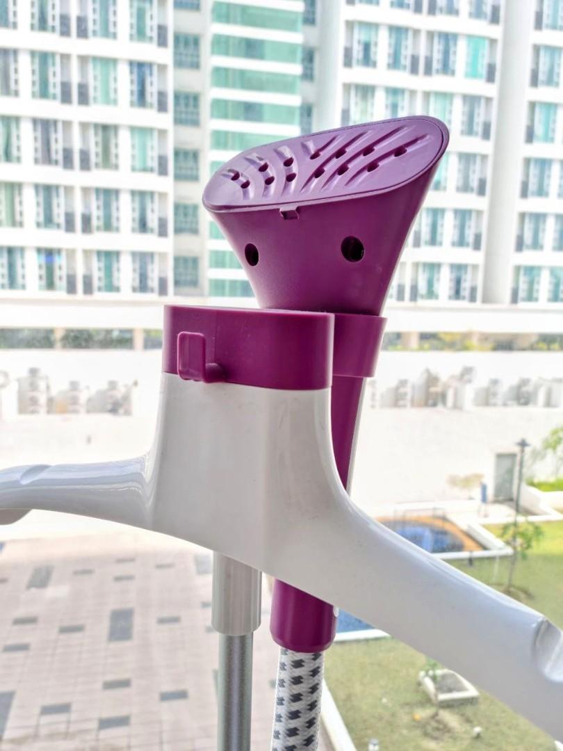 [LEAKING] Garment Steamer (Philips Easy Touch Plus GC514), TV & Home