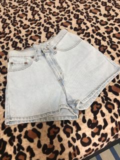 (Category: ) located in . Submitted by nabina01 (Listing ID 1123922305, Image 1). Description: .