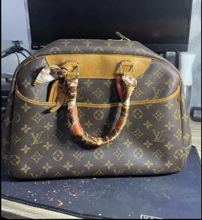 (Category: ) located in . Submitted by shoppersconfession (Listing ID 1123951790, Image 1). Description: .