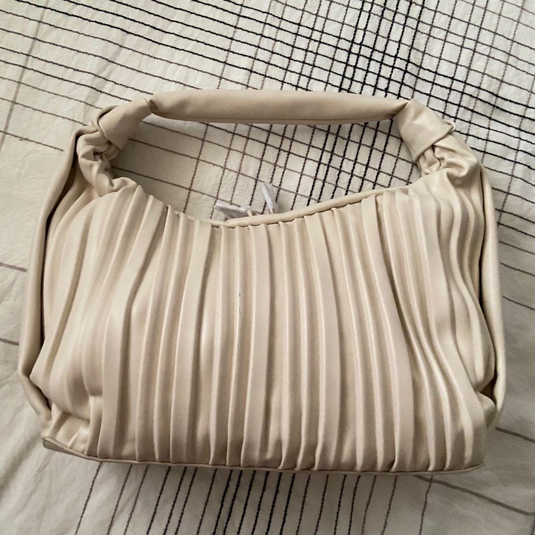 MANGO Pleats Baguette Shoulder Bag