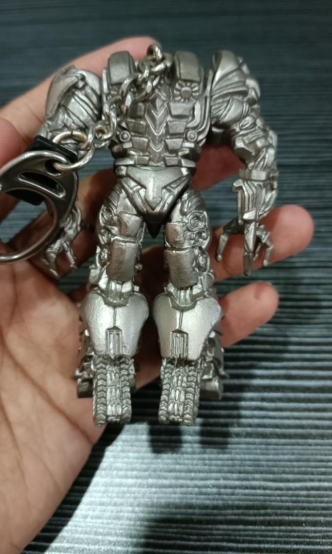 Megatron Revenge of the Fallen Keychain, Hobbies & Toys, Collectibles