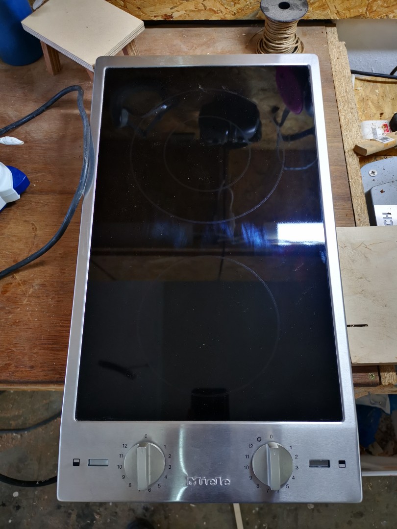 Miele Induction Stove Top Cs1112, TV & Home Appliances, Kitchen