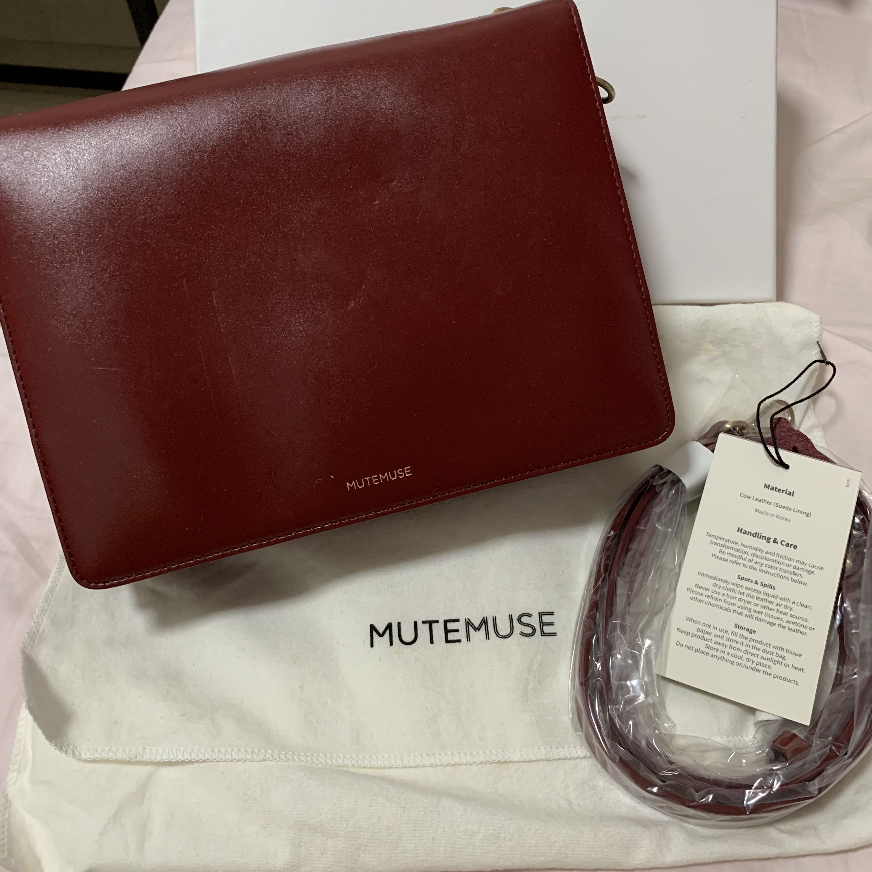 PRICD SLASHED MUTEMUSE AMUSE BAG RED Women s Fashion Bags Wallets Shoulder Bags on Carousell