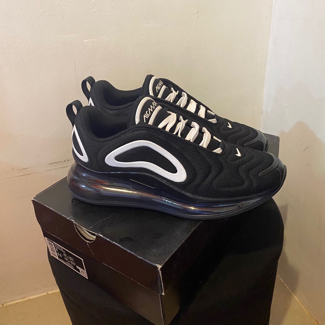 Nike Air Max 720 Oreo, Men's Fashion, Footwear, Sneakers on Carousell