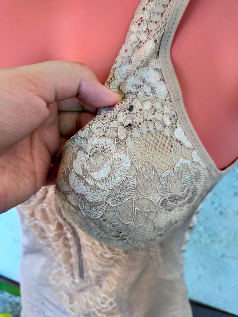 Nude corset-like top for 30-32A (Category: Undergarments & Loungewear) located in Las Pinas. Submitted by gentlemoon_368bbd (Listing ID 1124022001, Image 3). Description: - 30A-32A -with foam -with zipper -with flaws (not sure if washable).