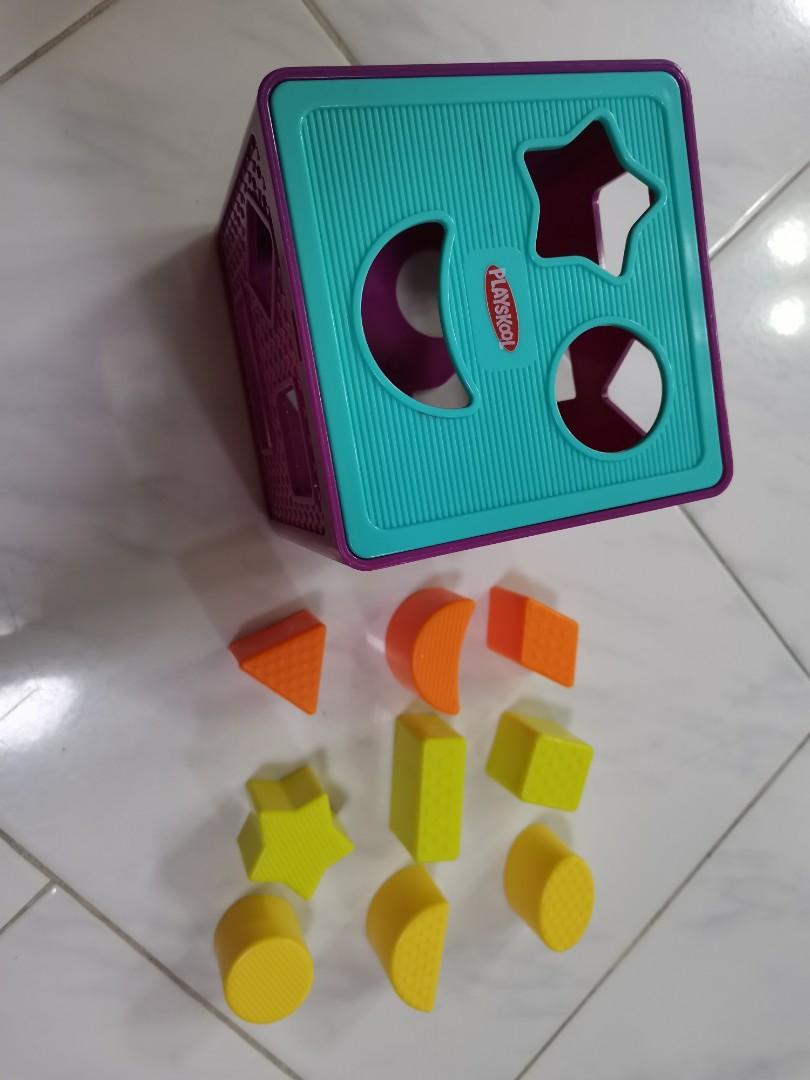 Playskool Form Fitter Shape Sorter Matching Activity Cube Toy (9 Shapes), Babies & Kids, Infant