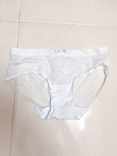 (Category: ) located in . Submitted by clothespalace (Listing ID 1124047086, Image 1). Description: .