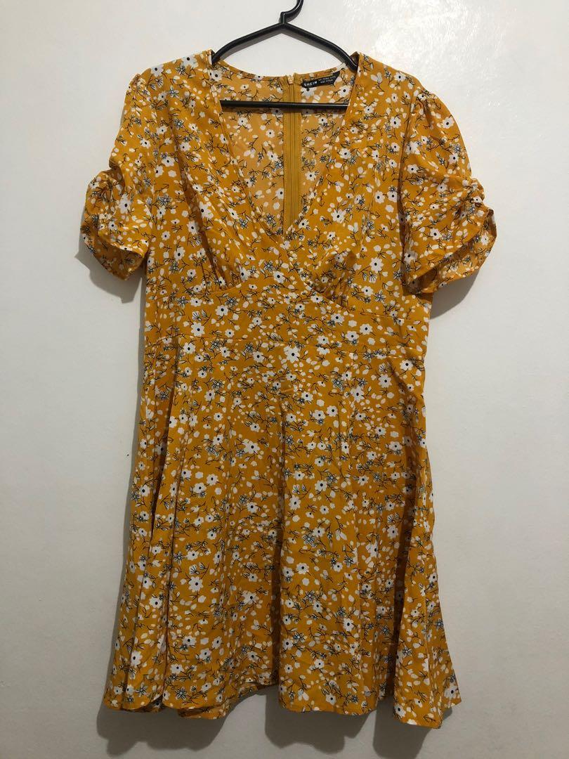 Shein yellow Mustard Dress (Category: Dresses) located in San Pedro. Submitted by bellevalcorner (Listing ID 1124025529, Image 1). Description: Used once. #RemorseFest.