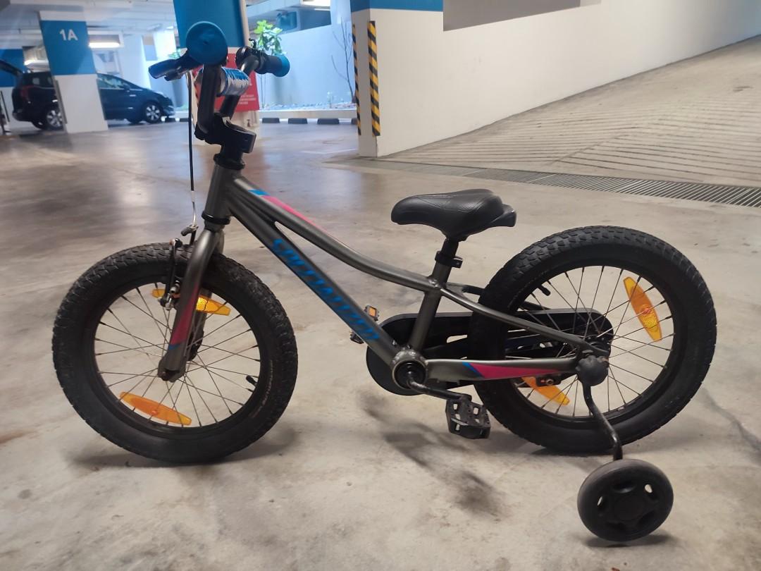Specialized Kids Bike with training wheels, Sports Equipment, Bicycles