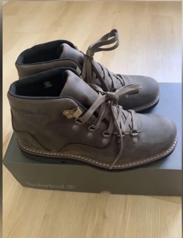 Timberland men s Squall Canyon Mid Hiker Men s Fashion Footwear