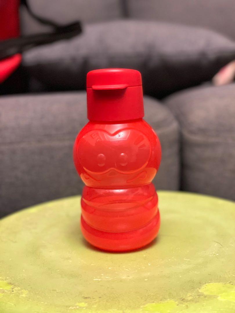 Tupperware Animal Bottles, Furniture & Home Living, Kitchenware