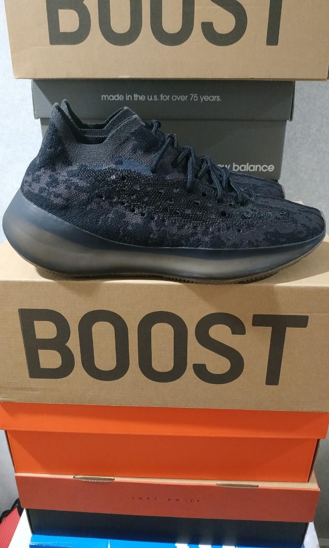 Travis scott yeezy 75 outlet