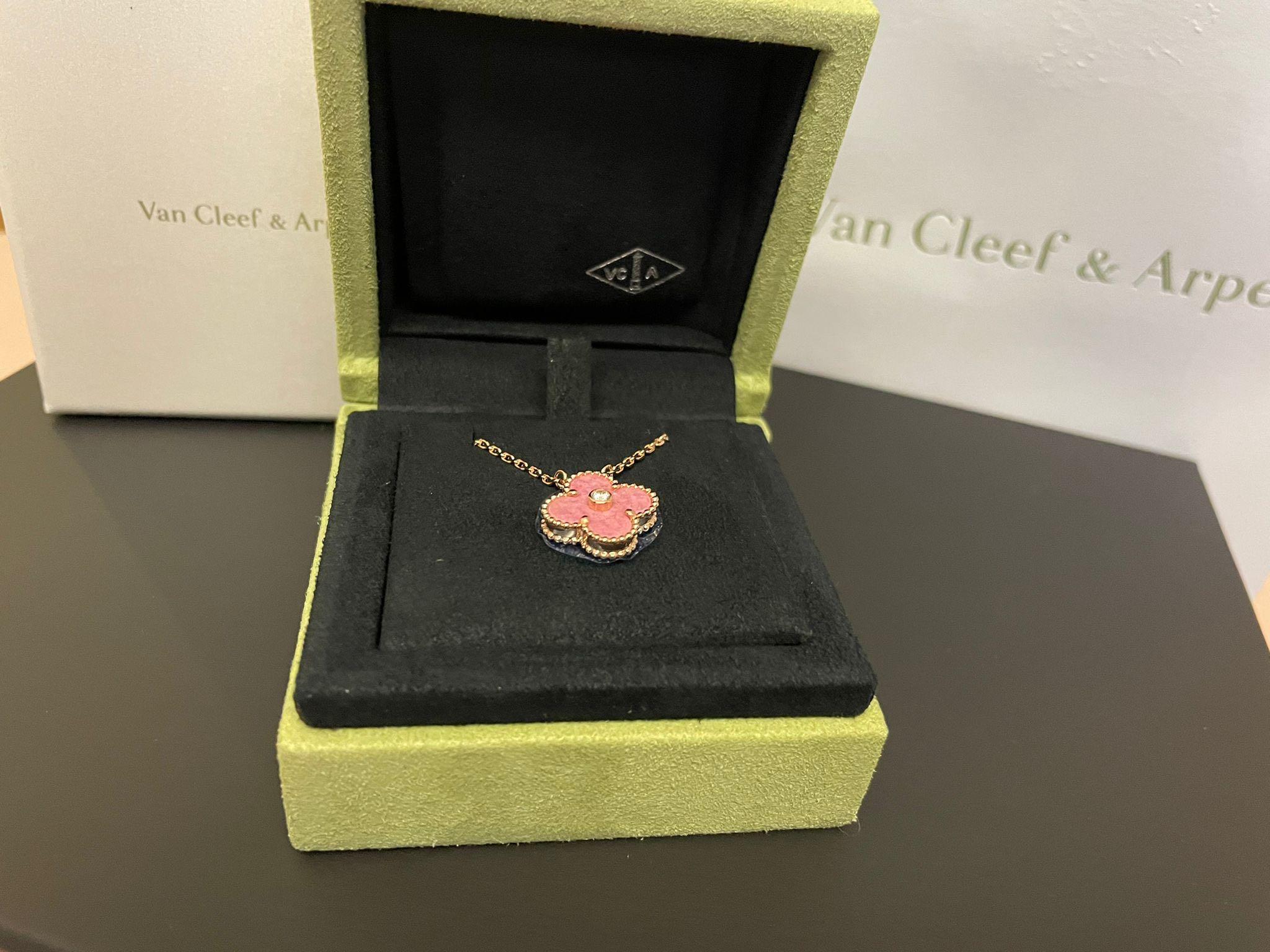 VAN CLEEF & ARPELS, 名牌, 飾物及配件 Carousell