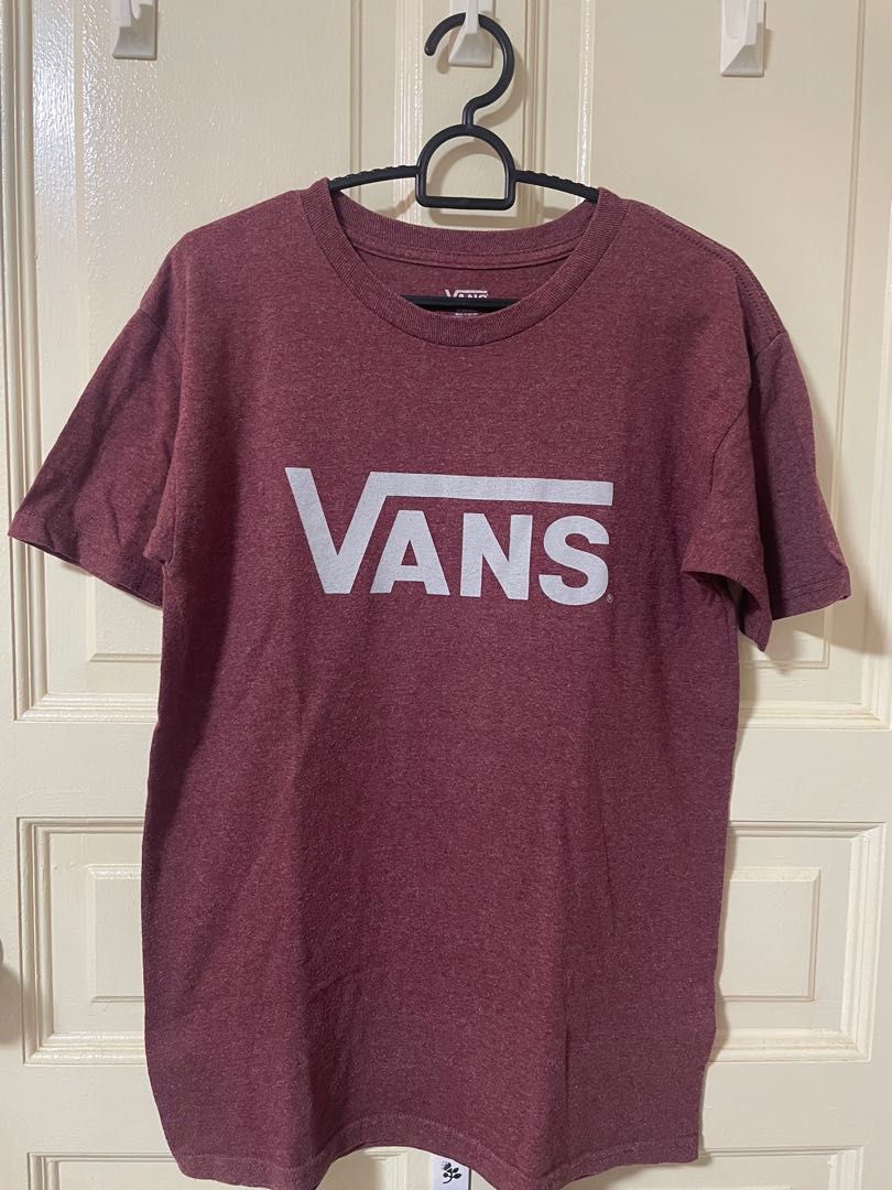 Maroon discount vans shirt