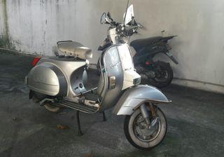 VESPA PX 150  SCOOTER MADE IN ITALY MOD SET  UP  PERFECT FOR MINOR RESTORATION PROJECT