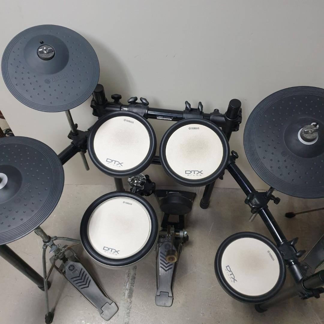 Yamaha DTX560K Hobbies Toys Music Media Musical Instruments