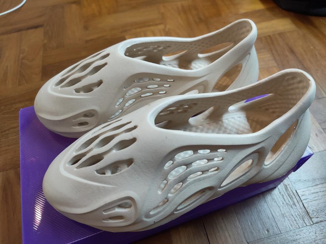 Yeezy Foam Runners UA