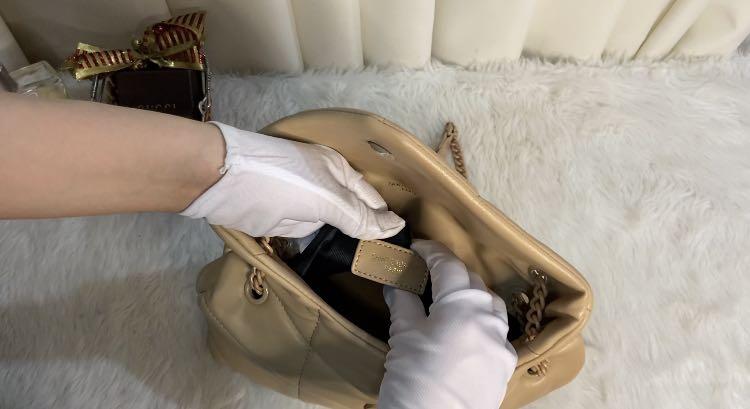Ysl beige neutral shoulder bag from japan (Category: Luxury Bags & Wallets) located in Mandaluyong City. Submitted by japanandsingaporeluxepreloved (Listing ID 1123934815, Image 2). Description: .