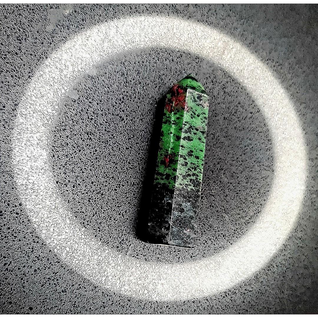 Zoisite Point (Category: Everything Else) located in Singapore. Submitted by gmm08 (Listing ID 1123921139, Image 2). Description: Zoisite is a Calcium Aluminium Hydroxy Sorosilicate, belonging to the episode group of minerals and includes several gem varieties. It is a Stone of Return. Properties: 》Return to the self 》Return to one's center 》Return to relaxation 》Return to healthy norms 》Serves as a reset button 》Return the mind back to its objec