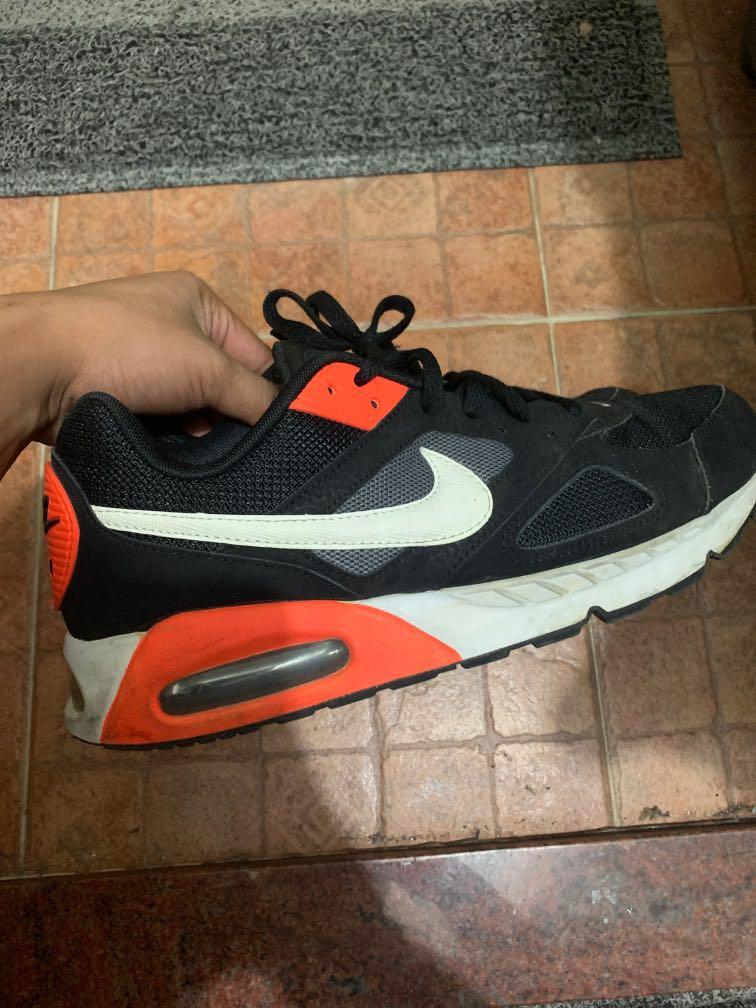 Air max 90 'IVO Black crimson', 男裝, 鞋, 波鞋- Carousell