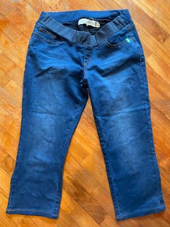 (Category: ) located in . Submitted by shopshop13 (Listing ID 1124145021, Image 1). Description: .