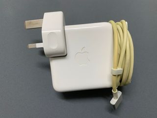 （分類：）位於 。 由 franssssmar 提交（商品編號 1124293856，圖片 1）。簡介： 。