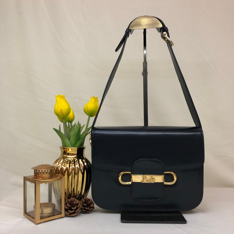 Celine vintage box bag horse carriage sales