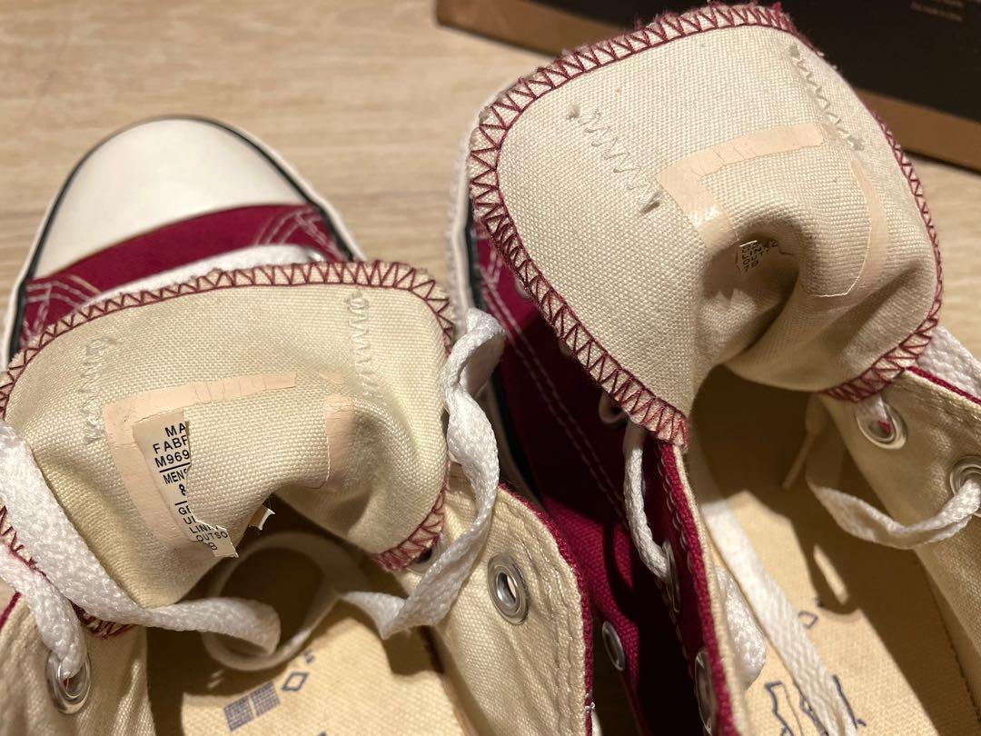 Converse （分類：便服鞋）位於 Hong Kong。 由 tttthk 提交（商品編號 1124312321，圖片 6）。簡介： -100%真貨 -95%new 室著作用一次影相用 -經典 舊版非1970款 靚好多 -鞋盒有破損, 狀態良好冇爆邊 --內部用蒸汽機消毒 -男裝42號 -地鐵沿線交收或順豐速遞到付。