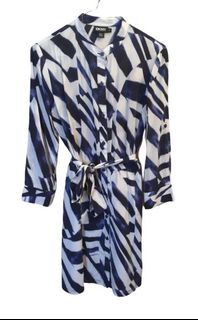 (Category: ) located in . Submitted by clothestrove (Listing ID 1124111524, Image 1). Description: .