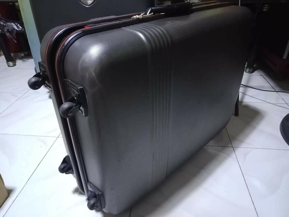 Ergo top suitcase price