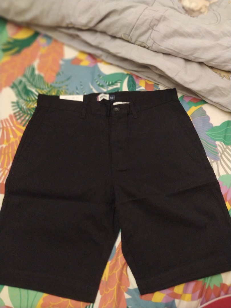 Erigo Short pants, Fesyen Pria, Pakaian 