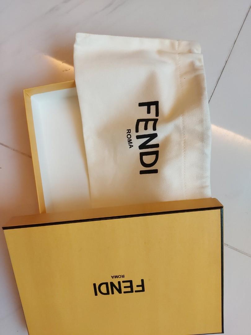 Fendi wallet box store
