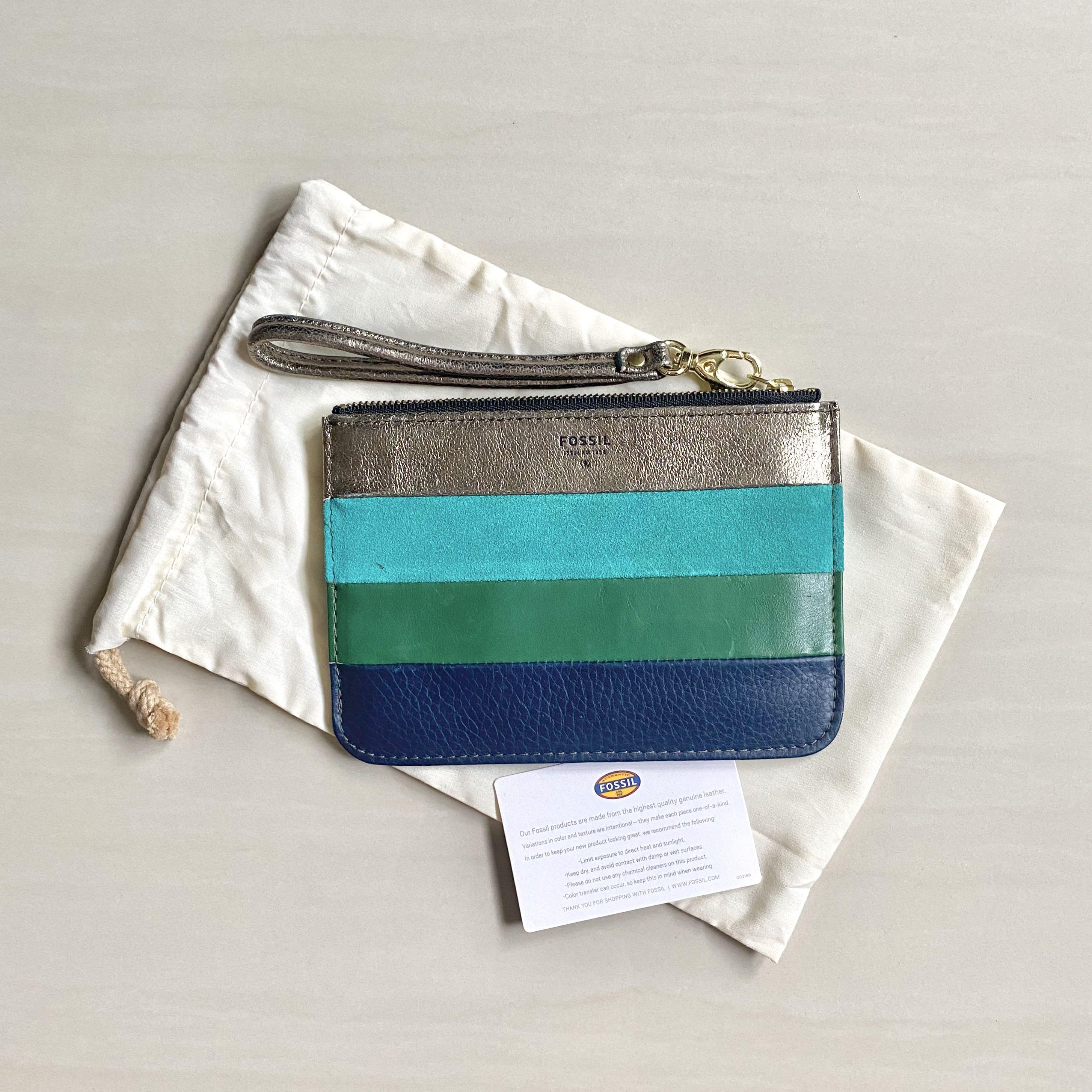 Fossil discount pouch wristlet
