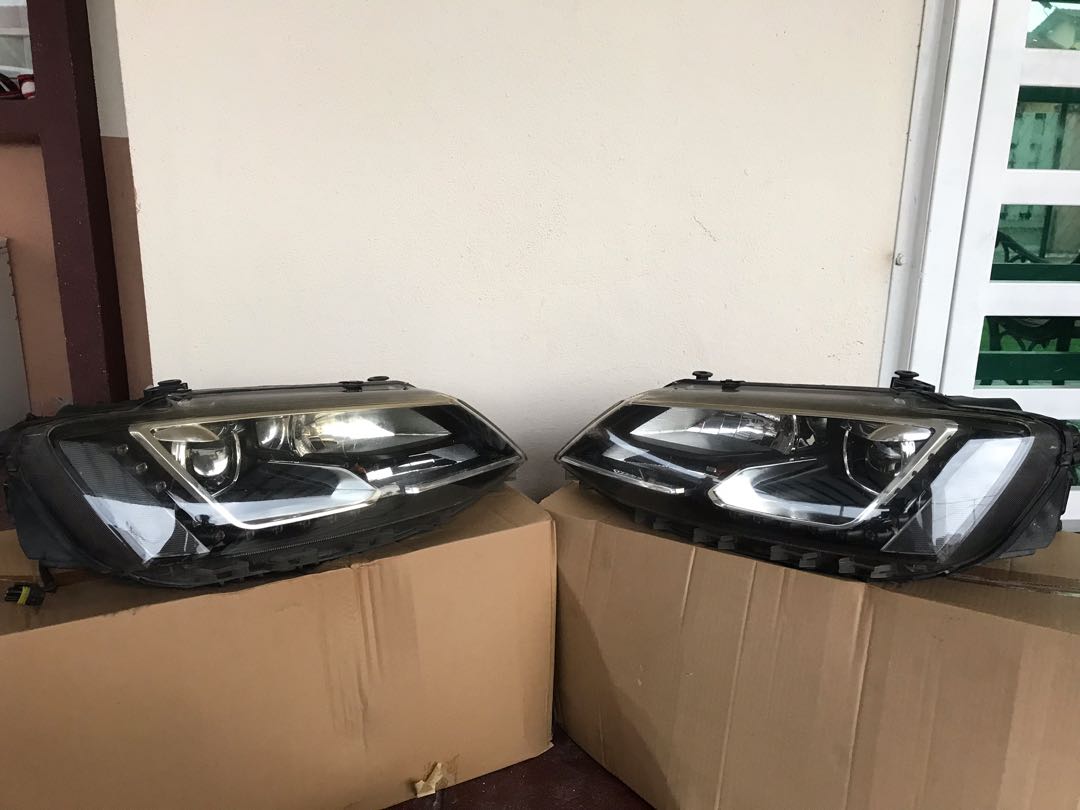 Jetta 2014 OEM Headlamp, Auto Accessories on Carousell