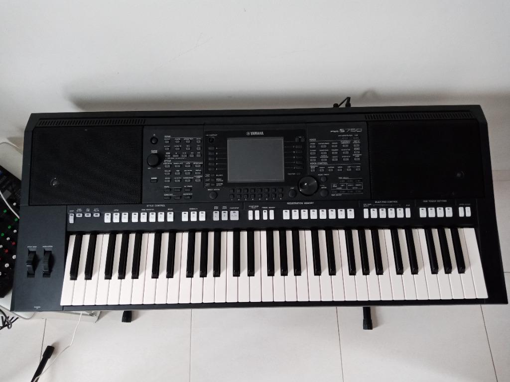 Keyboard Yamaha PSR S750 MIDI Keyboard Keyboard second Keyboard karaoke