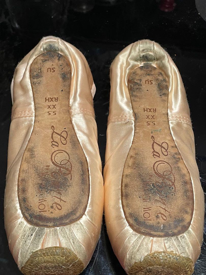 La pointe by wear moi ballet pointe shoe , Women's Fashion, Footwear